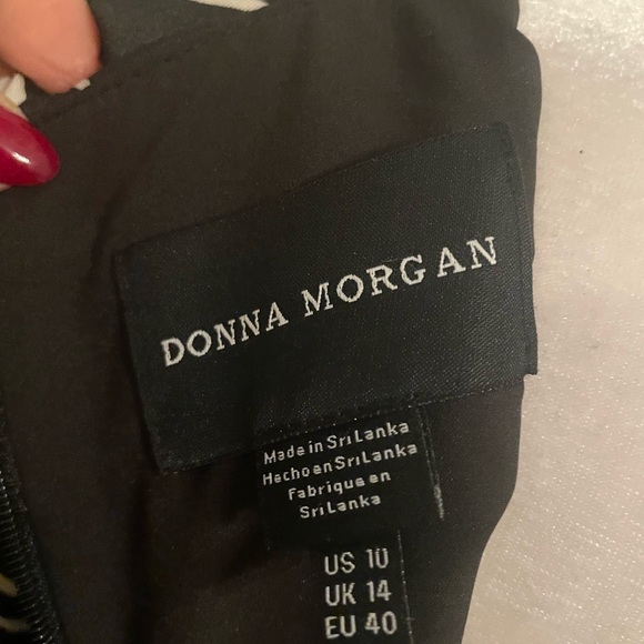 ❤️NEW Donna Morgan Wrap Dress - Picture 4 of 7
